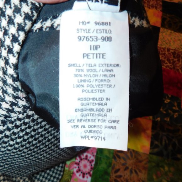 SAG HARBOR PETITE~ WOOL ZIPPER SHIFT DRESS IN HERRINGBONE BLK & WHITE ~SZ 10p - Picture 5 of 6